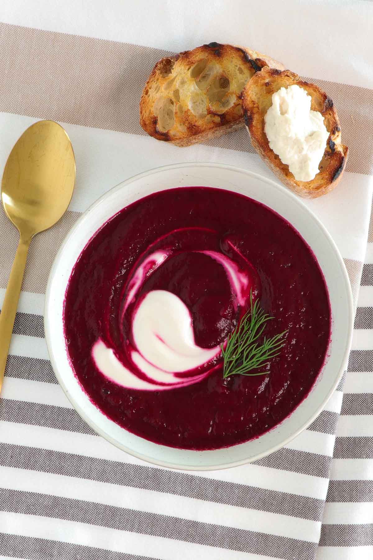 Creamy Beet Ginger Soup